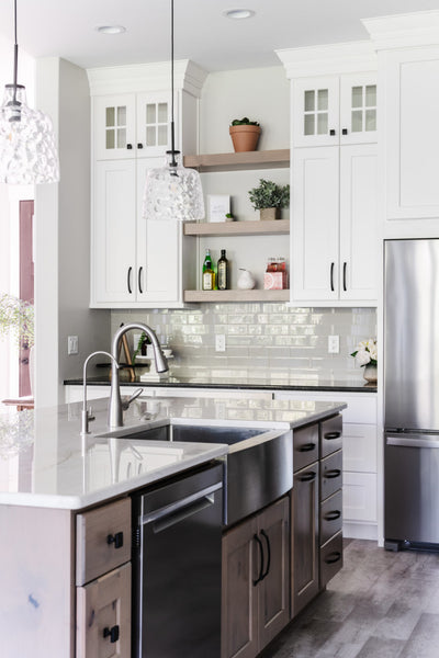 Interior design of kitchen for home in Utah’s 2020 Parade of Homes. Designed by interior designer Erica LeMaster Sargent. 